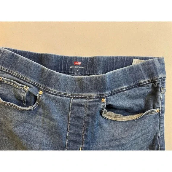Levi's Women's Skinny Jeans M Dark Blue Denim‎ Pull-On Stretch - Picture 3 of 6